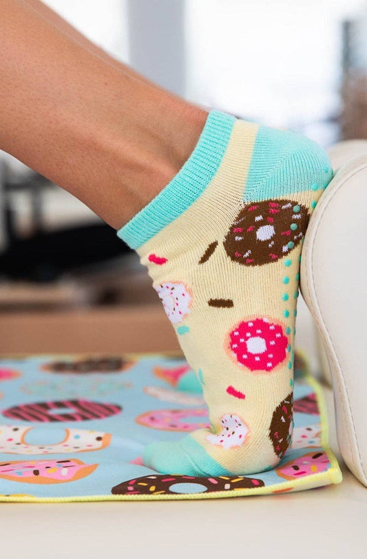 CHEEKY WINX - Sweet Donuts Grip Socks