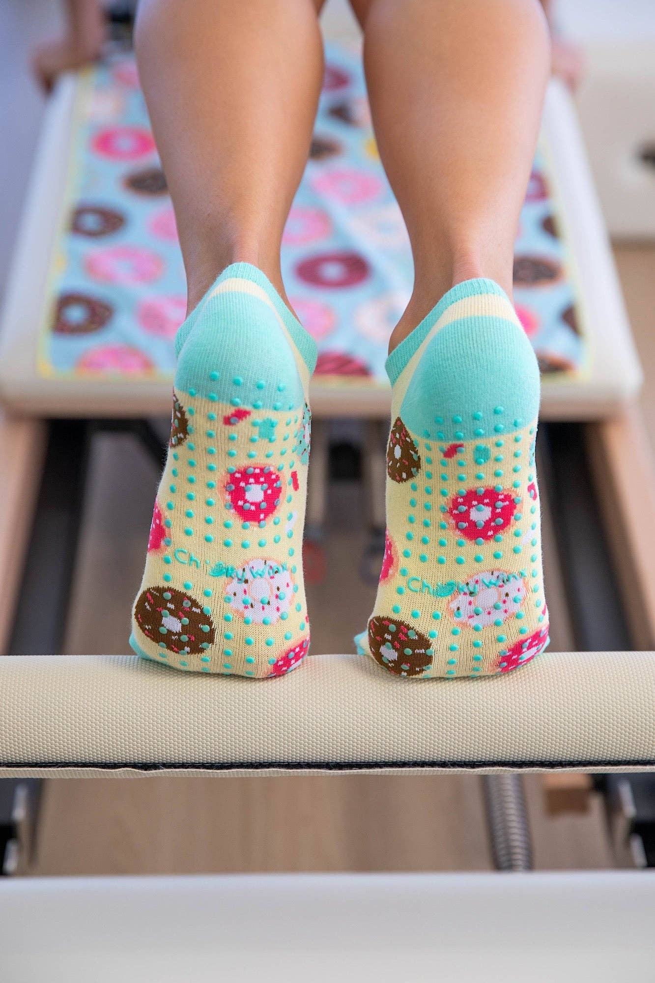 CHEEKY WINX - Sweet Donuts Grip Socks