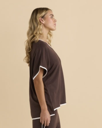 BETTY BASICS - Clara Tee (Chocolate)