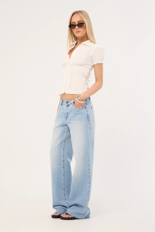 ABRAND - 99 Baggy Kaia Worn