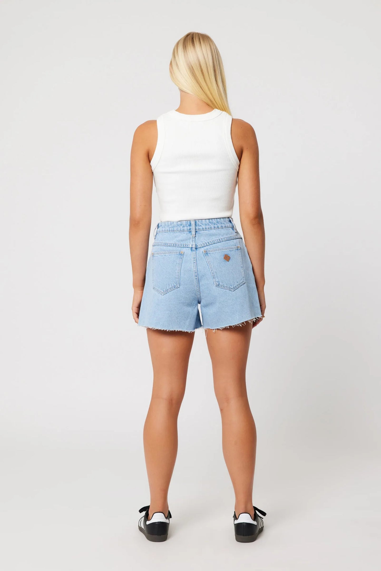 ABRAND - Venice Short Kendall