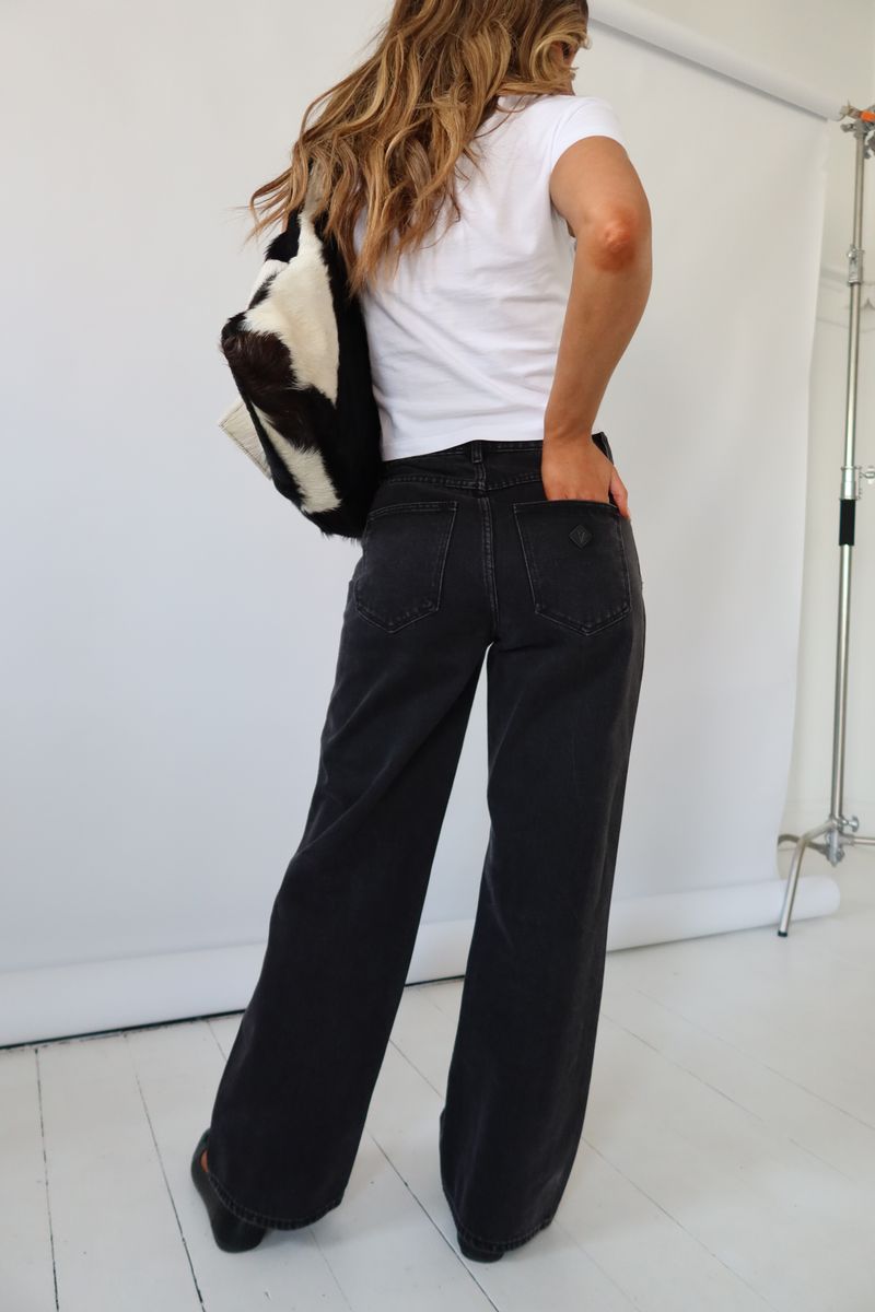 ABRAND - 95 Baggy Heidi - Washed Black