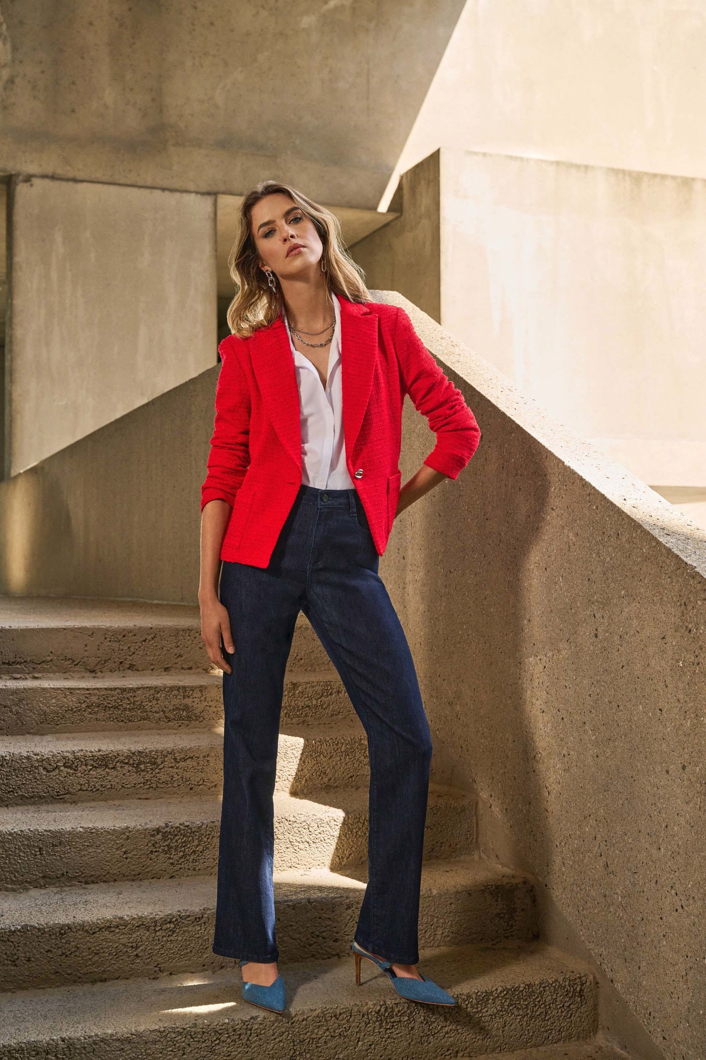 JOSEPH RIBKOFF - Brooke Classic Bootcut Stretch Jean