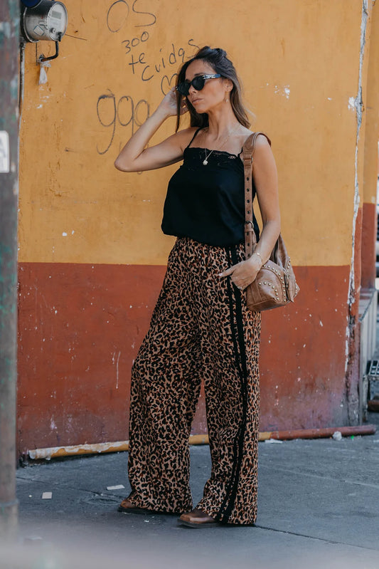 Pre-order instore next week *** ZAZIBA STUDIO - Jaya Linen Pant Vogue Animal Print