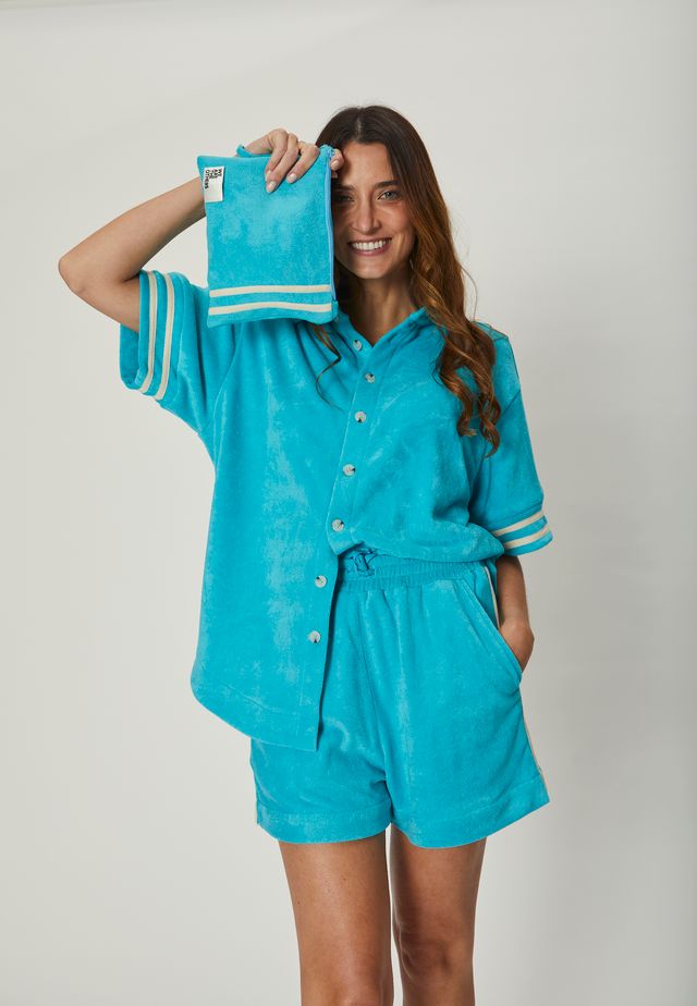 WE ARE THE OTHERS - Demi Towelling Shorts (Peacock)