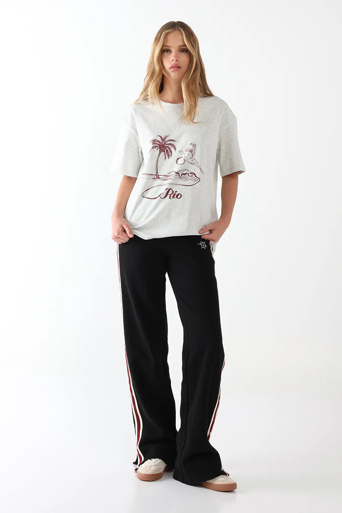 LOST IN LUNAR - Rio Tee