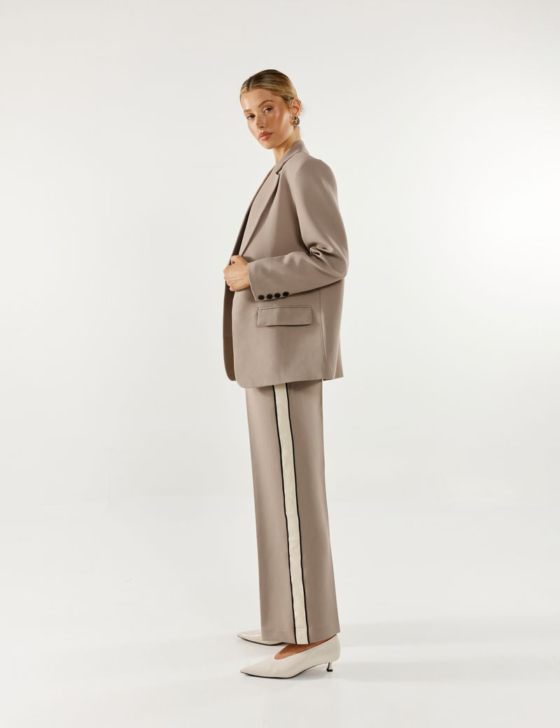 MADISON THE LABEL - Brianna Pants (Taupe)