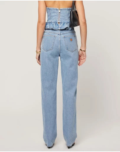 ABRAND - 94 Straight Kaia