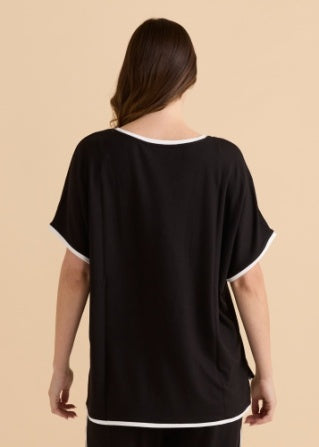 BETTY BASICS - Clara Tee (Black)